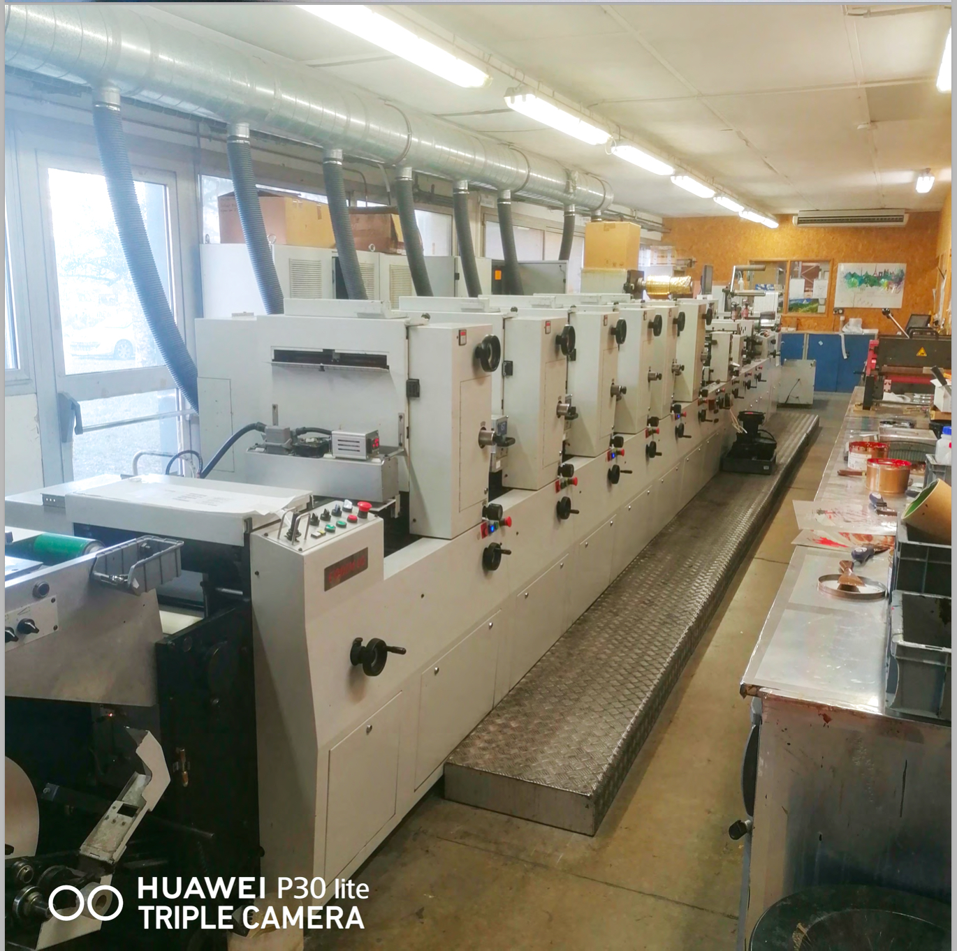 Codimag Viva 340 6 colours offset printing press from 2011 waterless