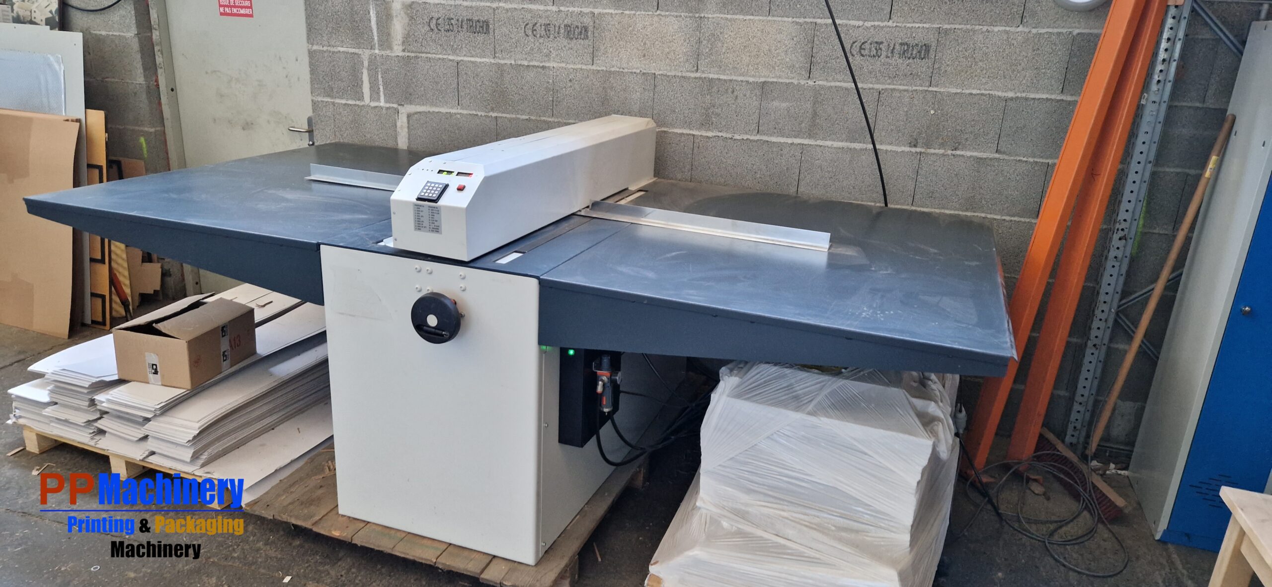 HARRIER DOUBLE PASS BOX-MAKER